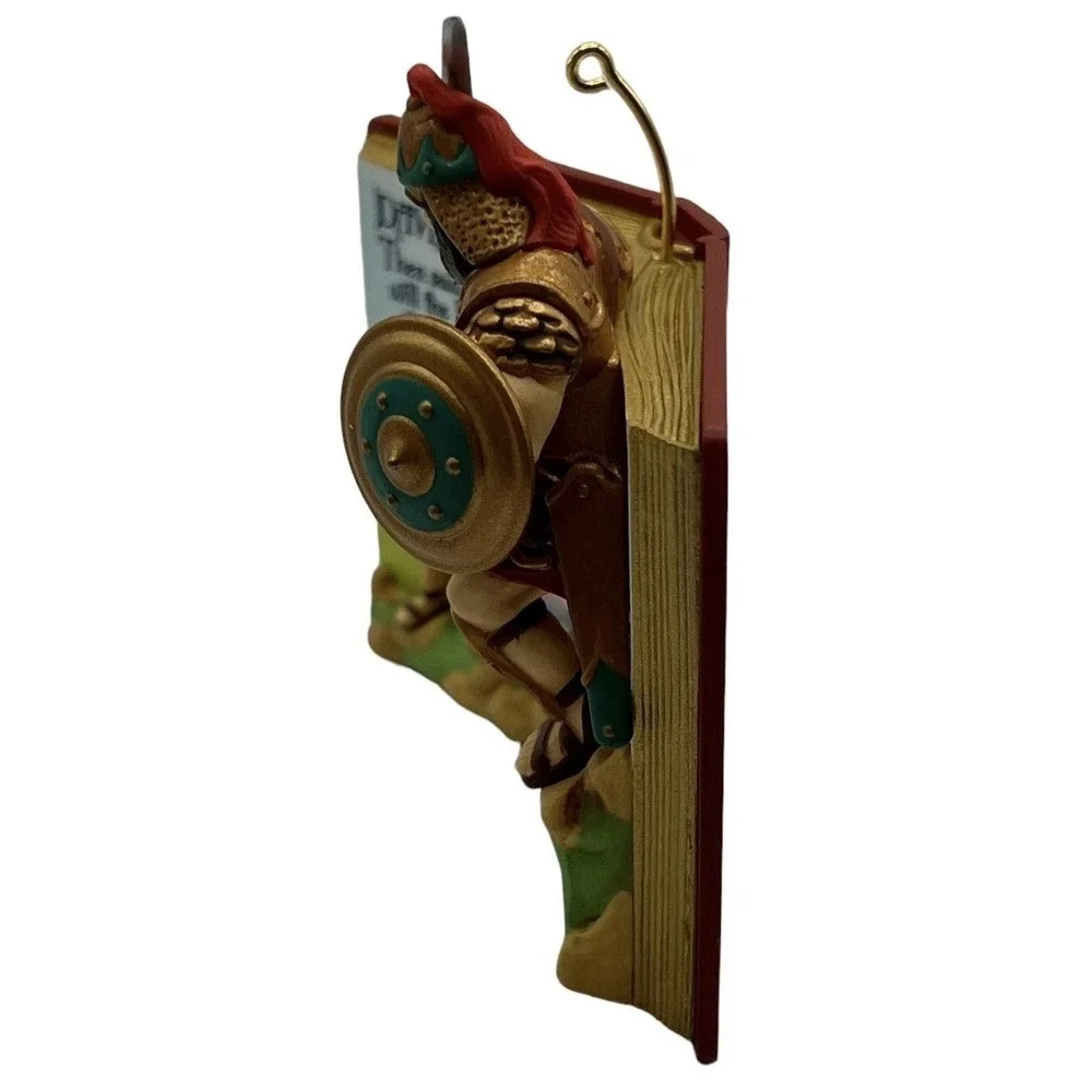 Hallmark Keepsake Christmas Ornament 1999‎ Bible Stories David & Goliath QX6447